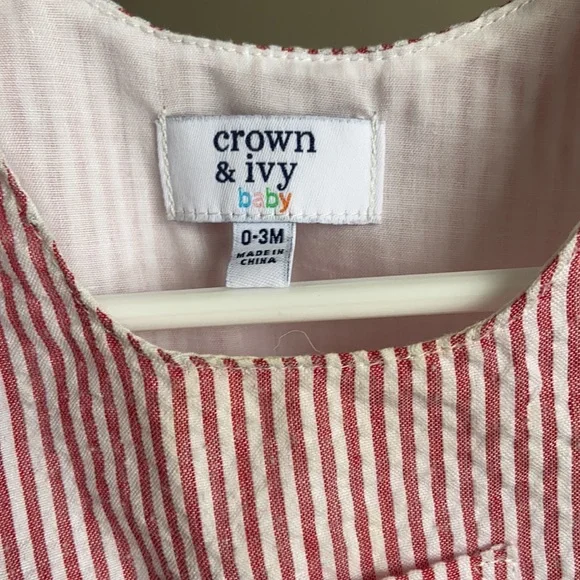Crown & Ivy red seersucker shortall romper - Picture 3 of 3